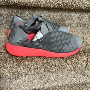 Nike Women's Juvenate Woven Premium Casual Leather Sneakers